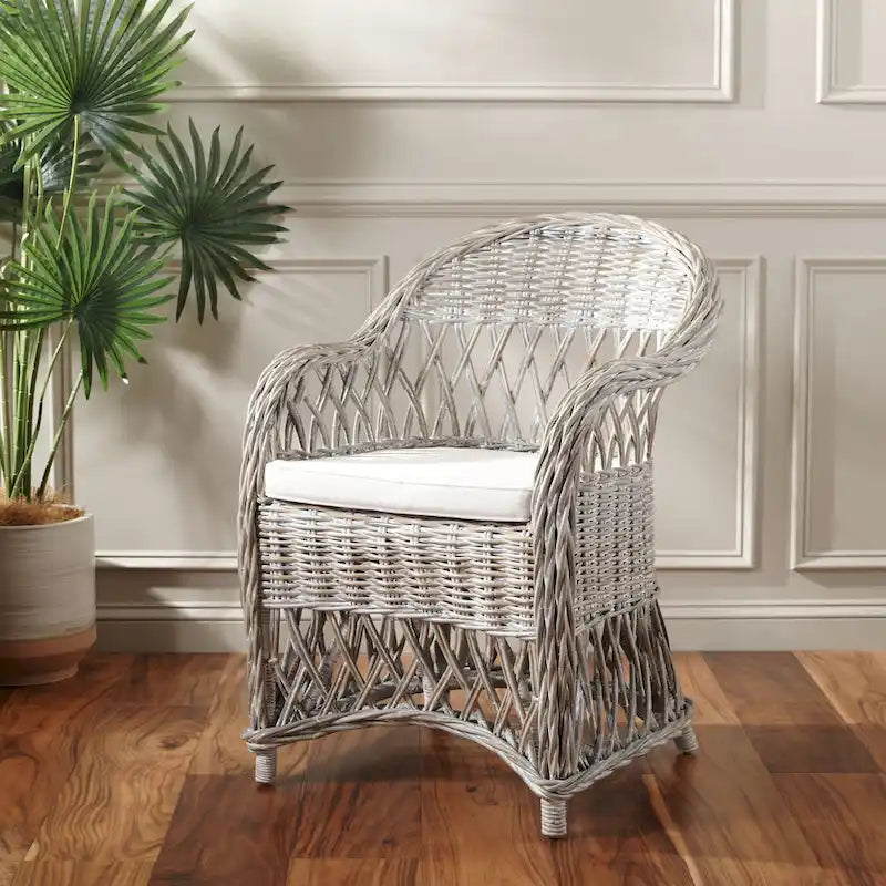 Natural Rattan Club Chair - 25.5 x 26.5 x 35.5 - 26Wx27Dx36H