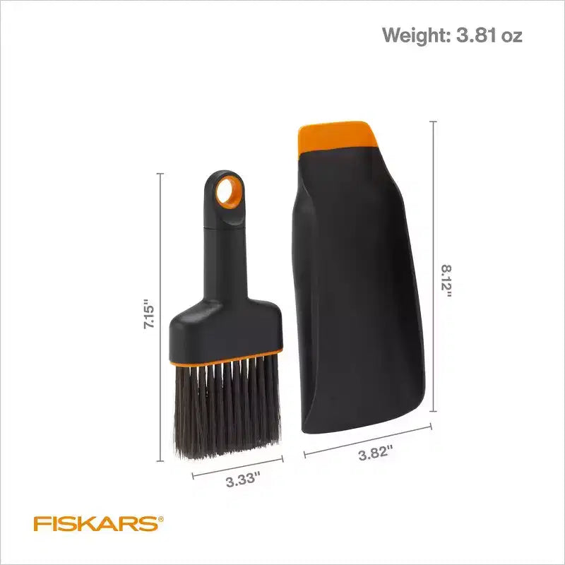 Fiskars 2pc Scoop and Brush Garden Tool Set Black