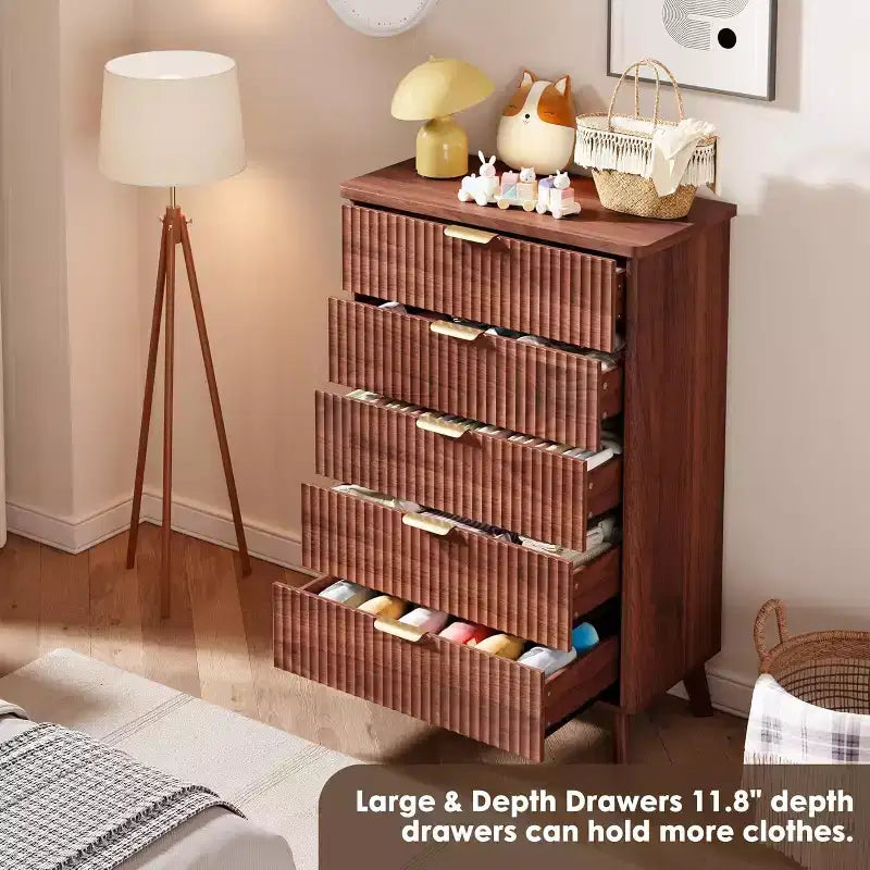 5-Drawer Fluted Dresser, 47.2-Inch Tall Chest of Drawers, Curved Design