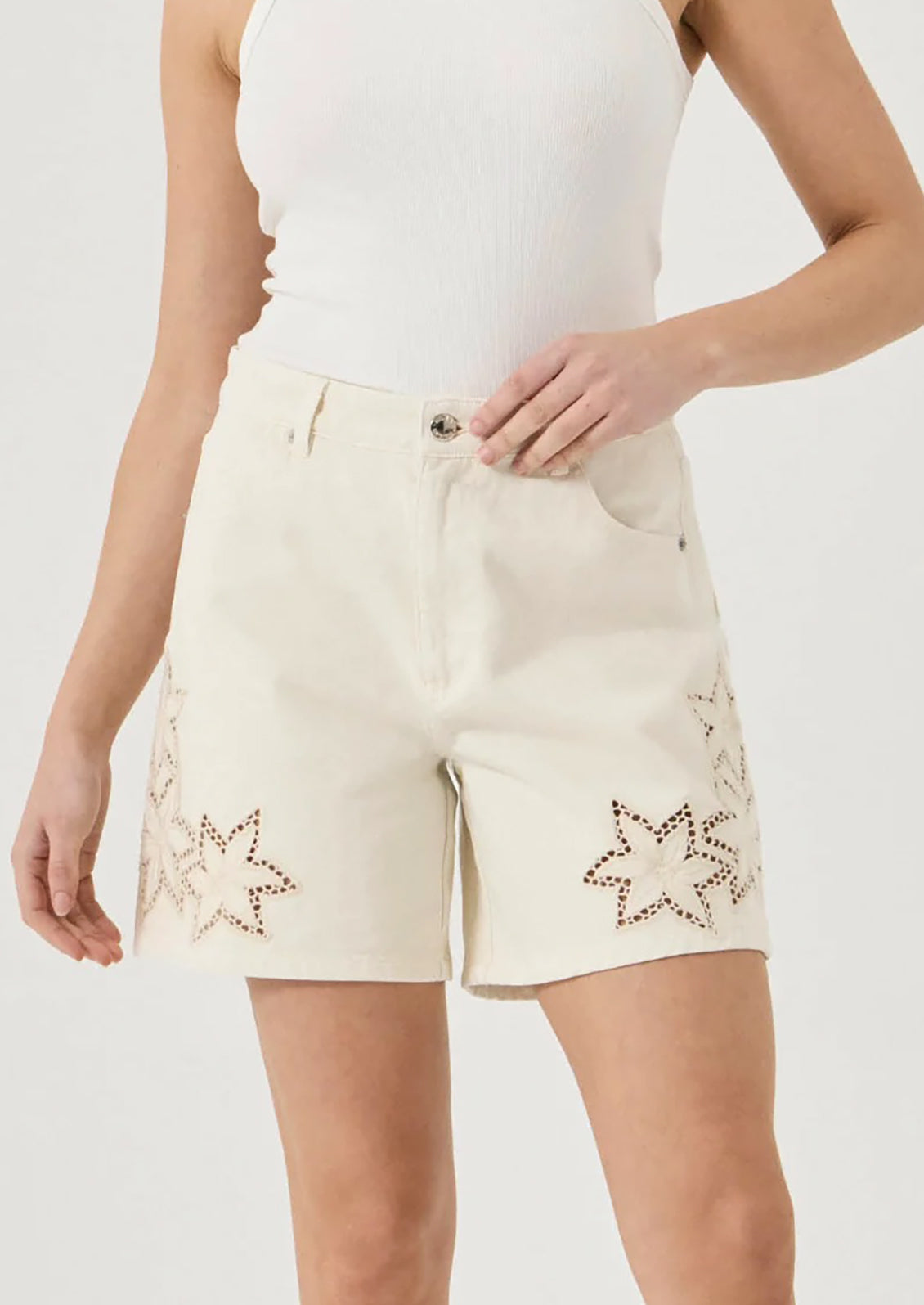 Beige cotton shorts that are versatile for everyday wear